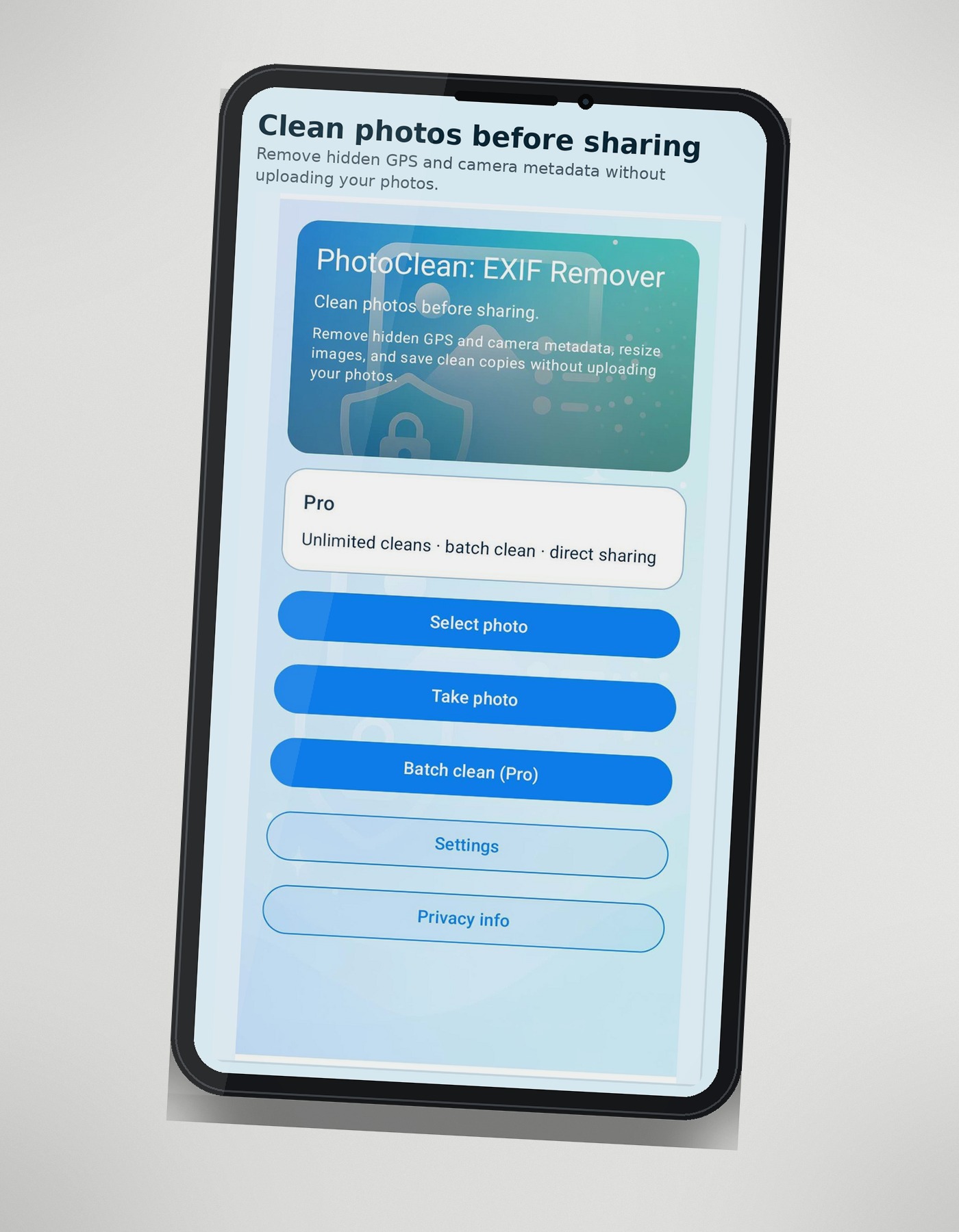PhotoClean screen for cleaning photos before sharing